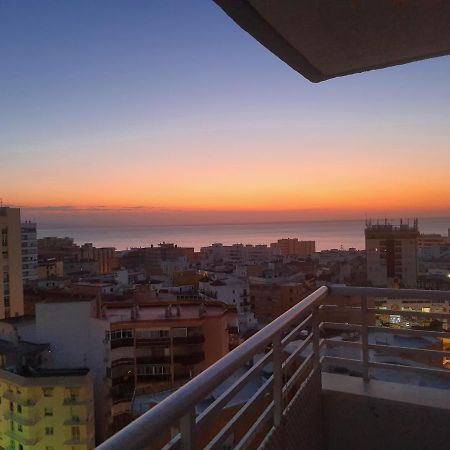 Torre Vistas Superior Apartment Торемолинос Екстериор снимка